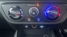 Hyundai i10 1.0 [63] Advance 5dr Auto [Nav] Petrol Hatchback